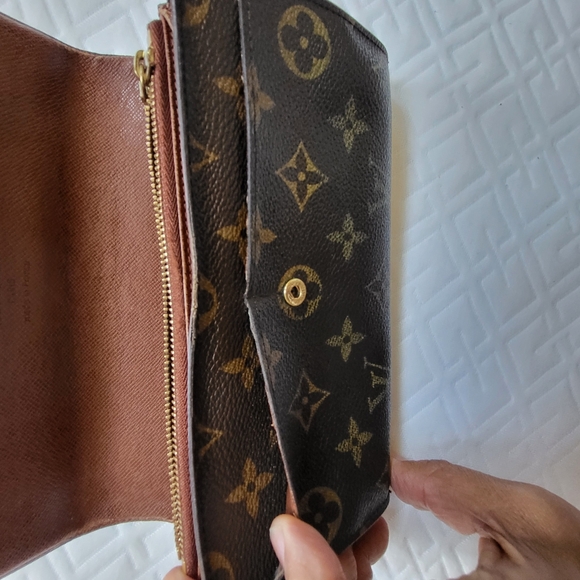 LouisVuitton Monogram Portefeuille Sarah Long Wallet - Picture 11 of 13